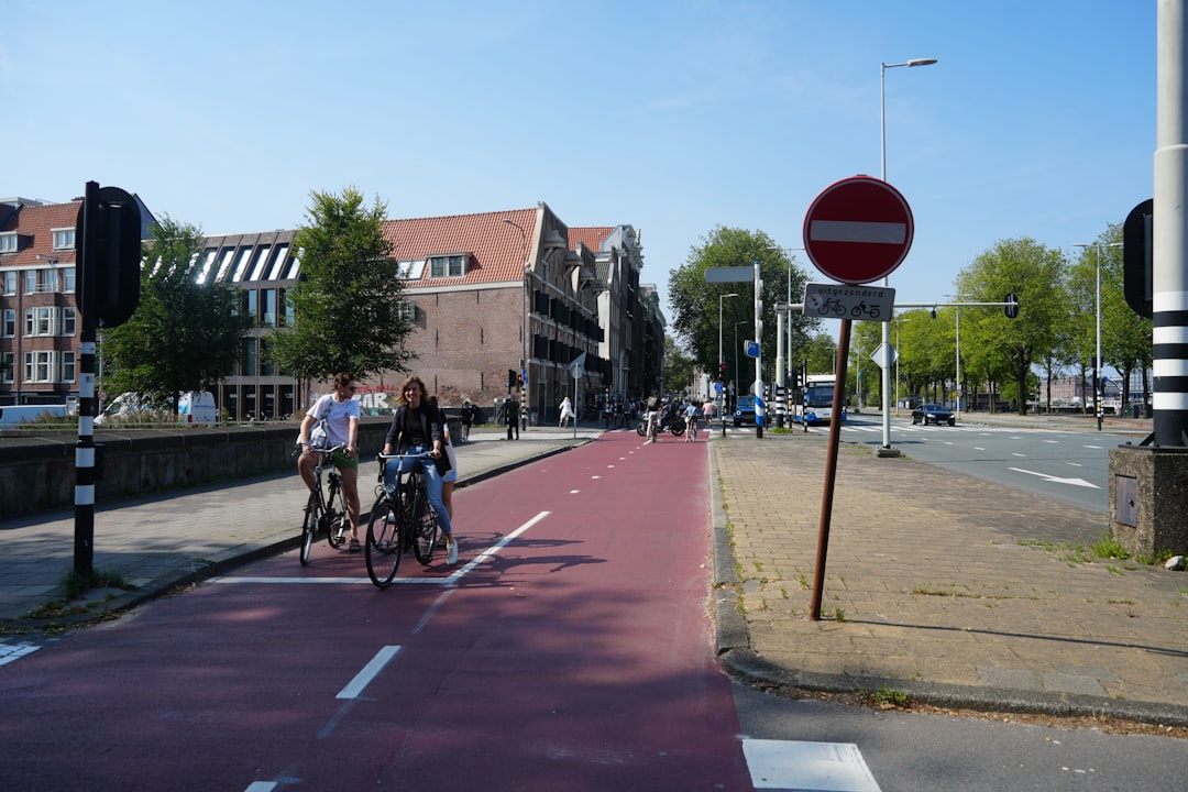 Snelfietsroute door het Nederlandse landschap